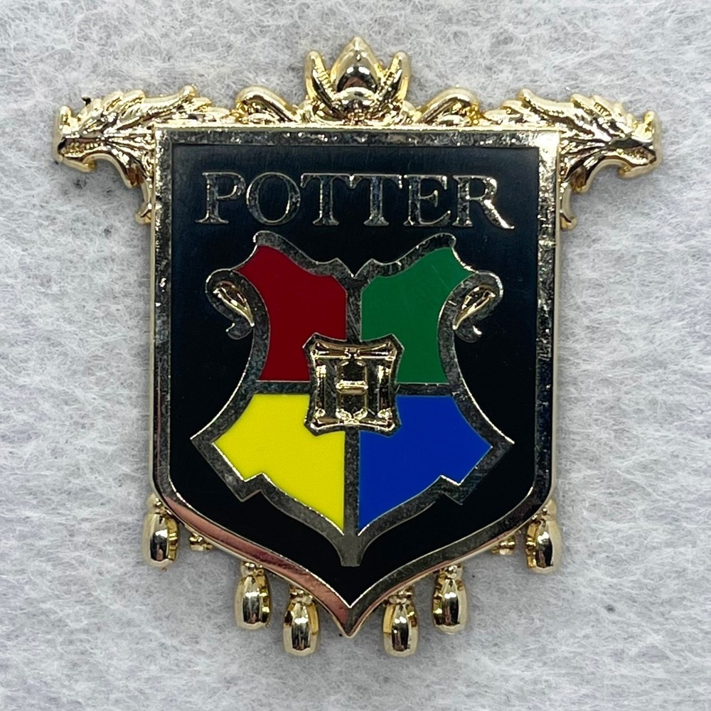🔮 5/$25 Loony LuvGoods Potter Crest Pin